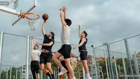 曼城教练确认队长沃克提出转会请求